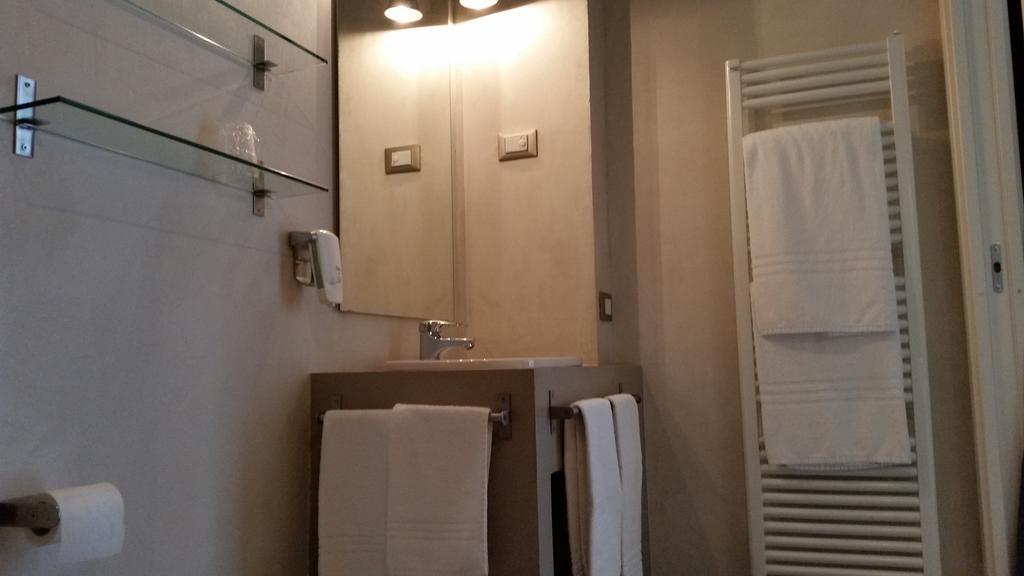 Corte Merighi Charming Rooms Верона Экстерьер фото