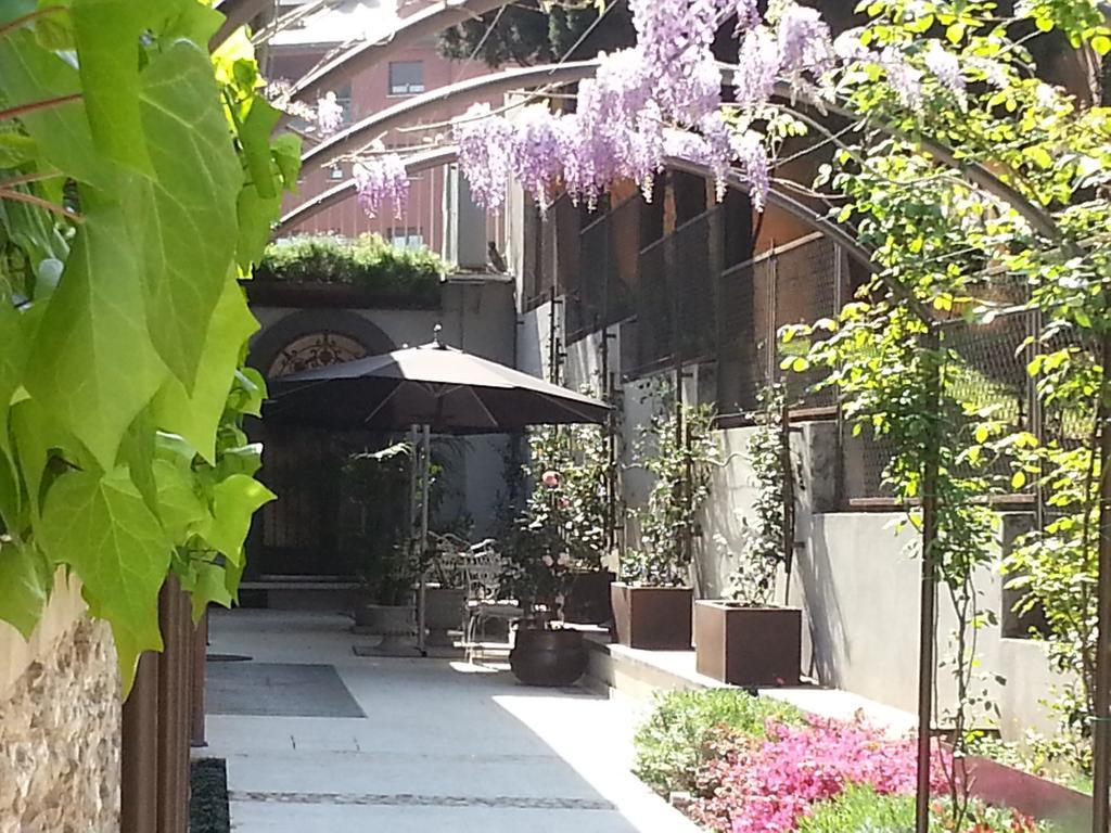Corte Merighi Charming Rooms Верона Экстерьер фото