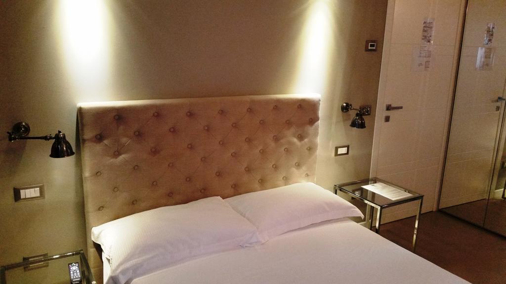 Corte Merighi Charming Rooms Верона Экстерьер фото